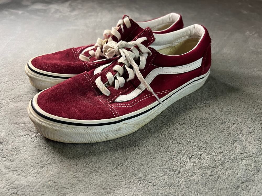 Vans Old Skool maroon or burgundy suede sneakers mens 7